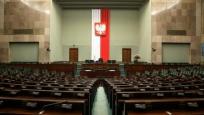Sejm przyjął rządową ustawę o ograniczaniu barier... 