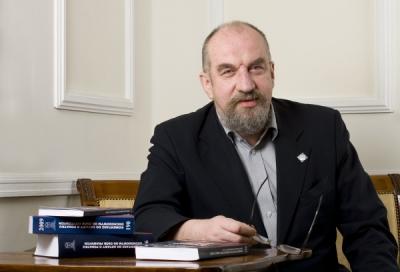 Prof. dr hab. Witold Modzelewski