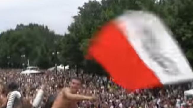Młodzi wolą wydawać pieniądze na dobra konsumpcyjne,...