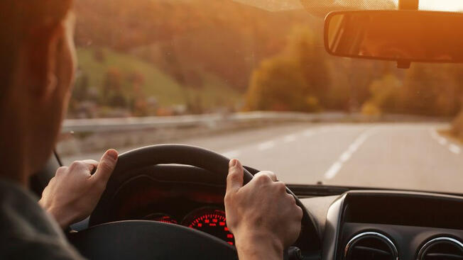 (Artykuły)Opłaty za autostrady i parkingi - kiedy można rozliczyć jako koszt?