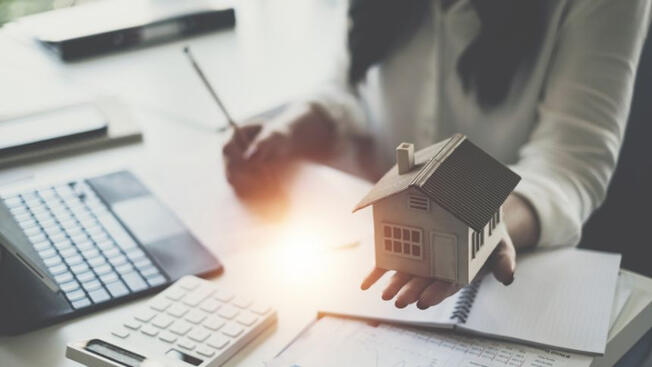 (Artykuły)Podatek od wiaty – kiedy powstaje obowiązek podatkowy?