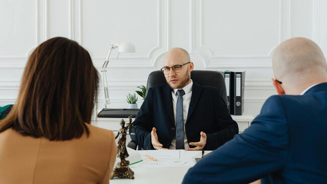 (Artykuły)Zmiana formy opodatkowania - co trzeba wiedzieć w 2025 roku?