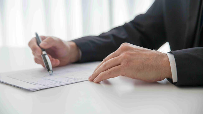 (Artykuły)Umowa zlecenie 2026 – najważniejsze zmiany dla pracowników i pracodawców