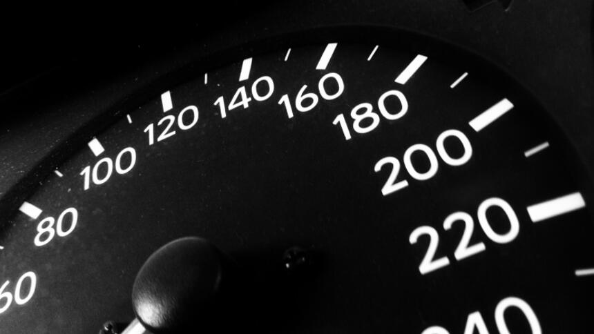 Odliczenie 100% VAT od samochodu – kompendium wiedzy