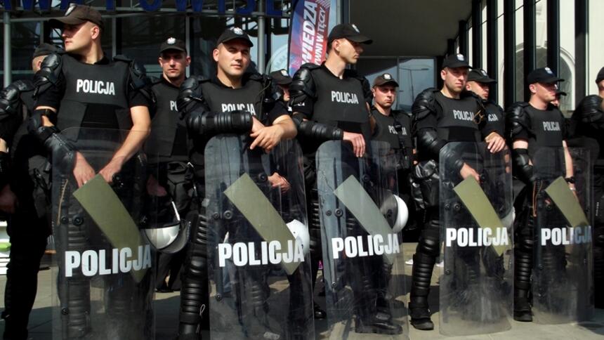 Policja przesłucha świadka, a potem wystawi mu PIT