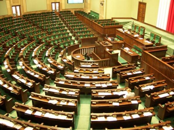 Sejm za wyższym VAT-em