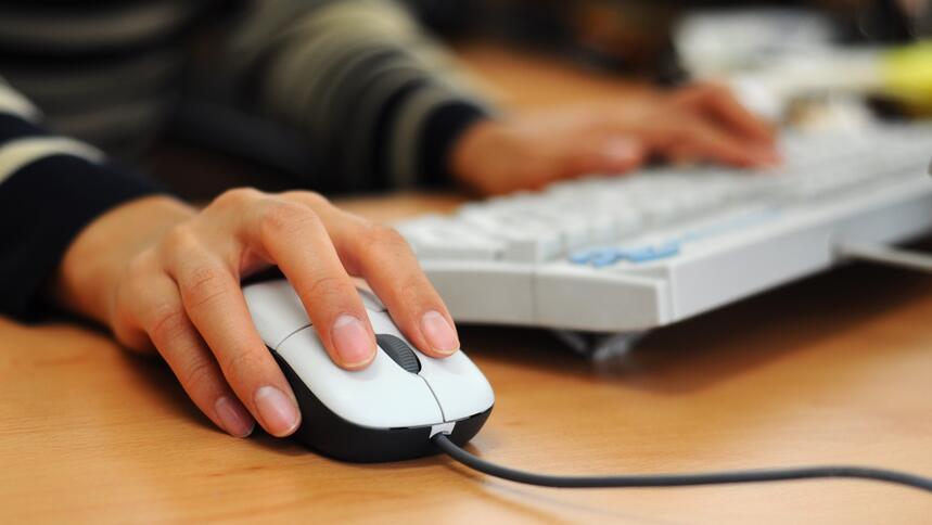 Ulga internetowa a korzystanie z sieci w kafejce